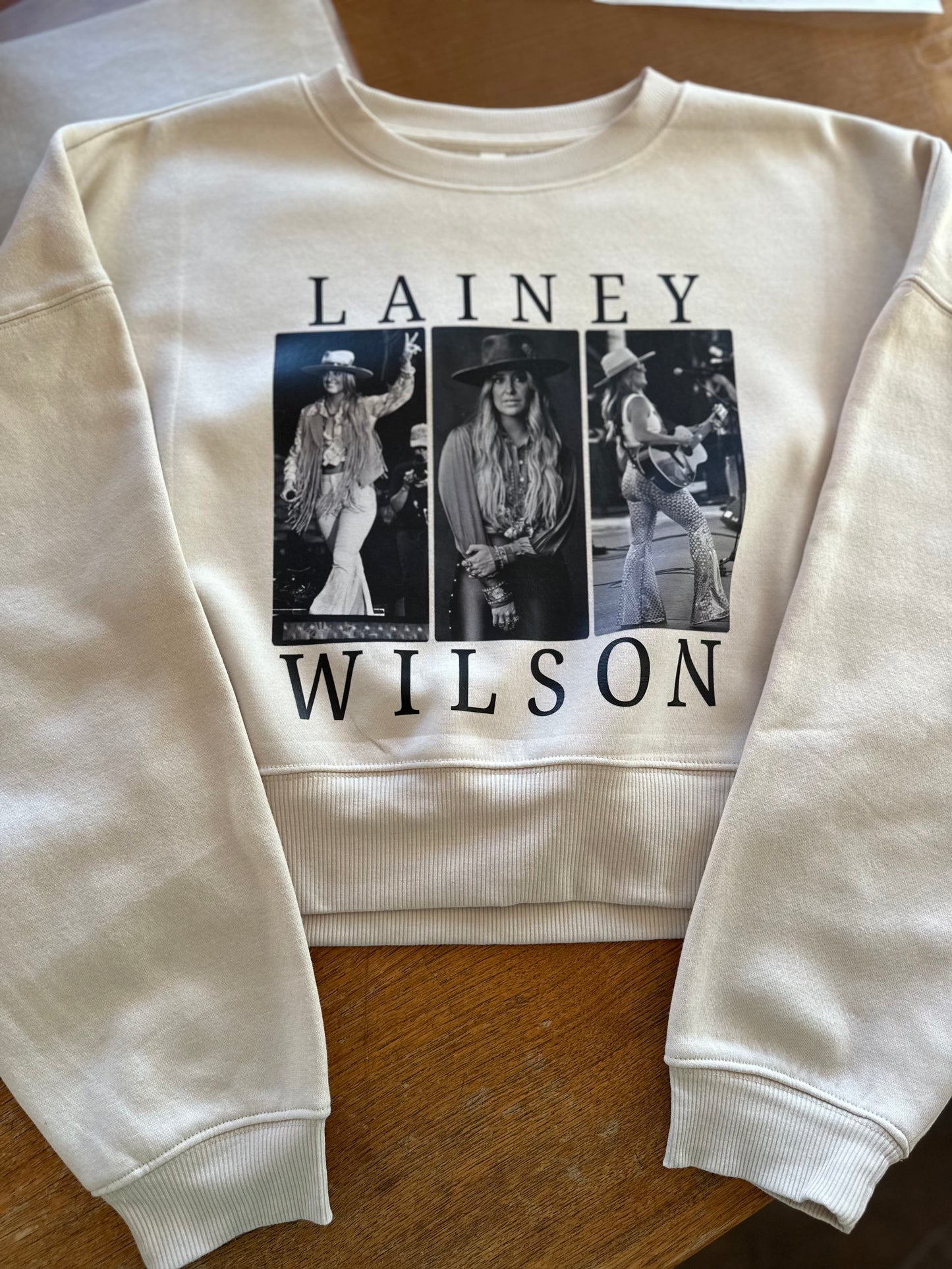 Lainey graphic Sweatshirt