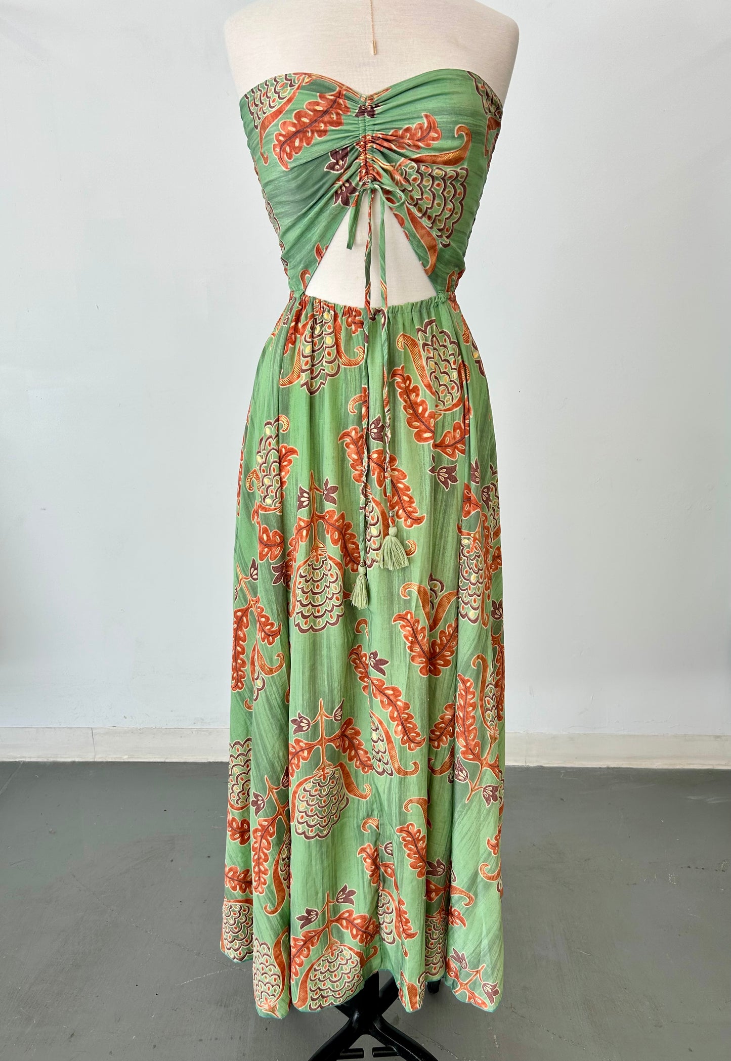Aerial dress