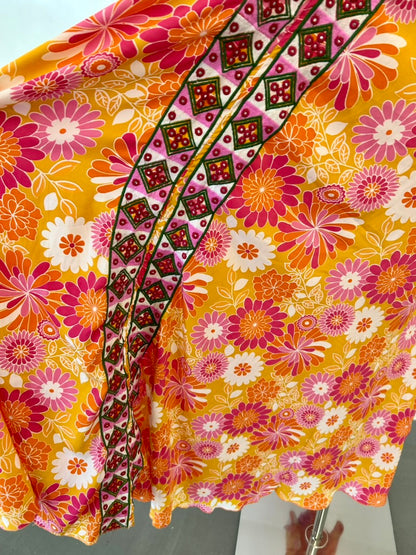 Floral embroidered magic dress