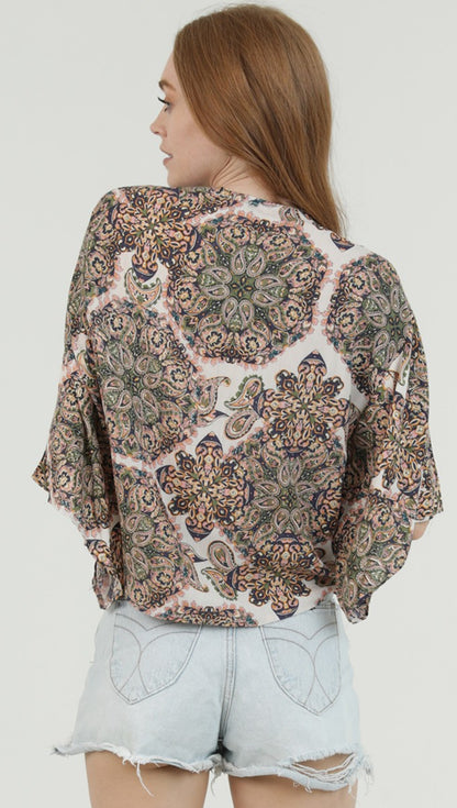 So chill paisley Kimono Top