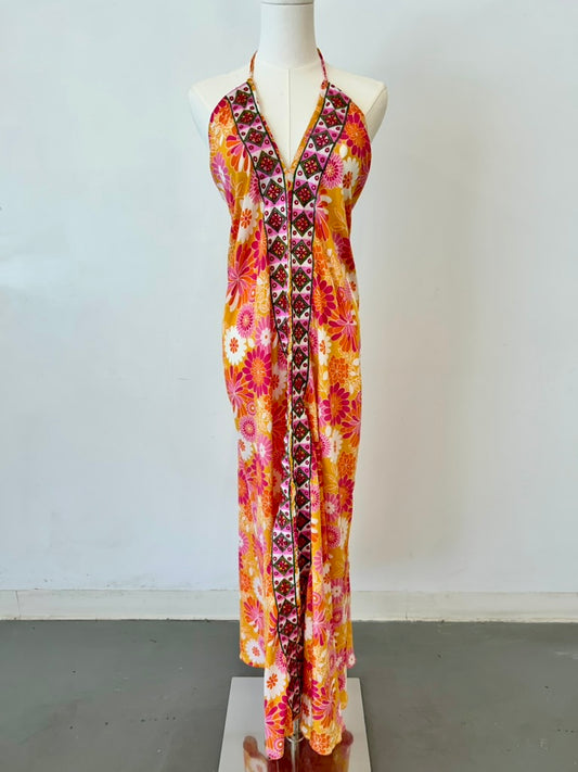 Floral embroidered magic dress
